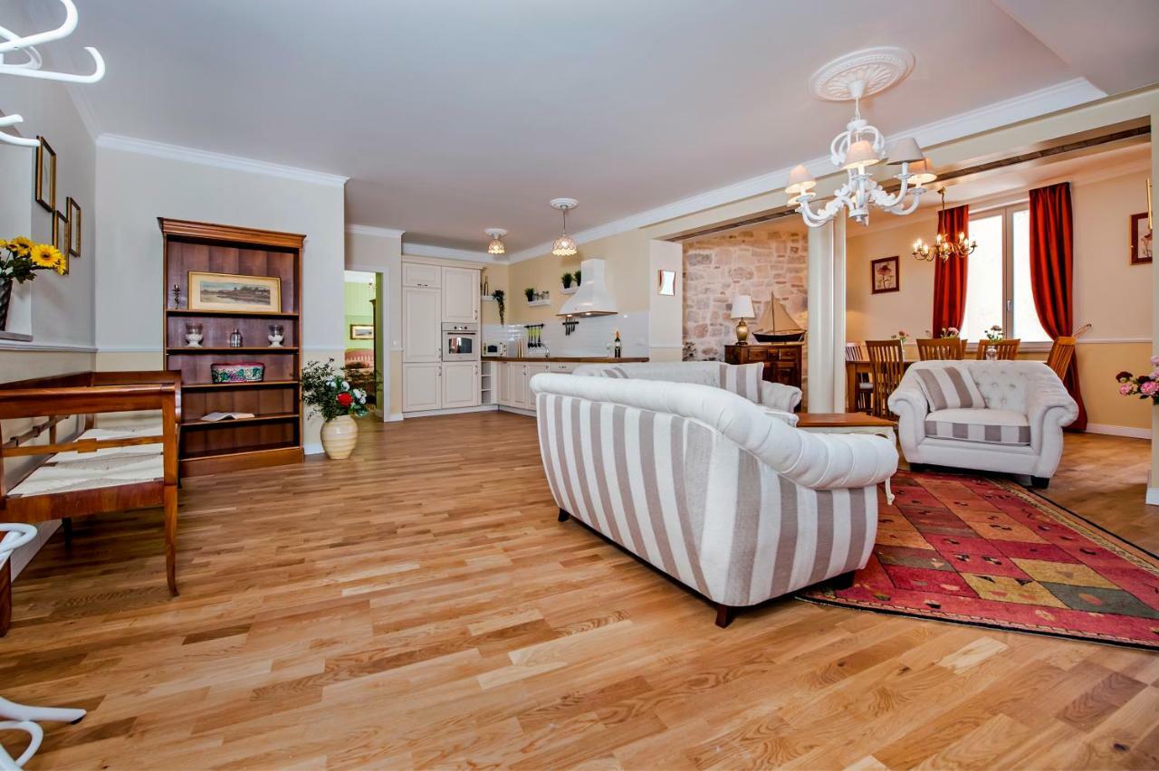 Adriatic Royal Sea View Apartment Rovinj Exterior photo