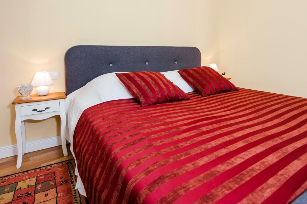 Adriatic Royal Sea View Apartment Rovinj Exterior photo